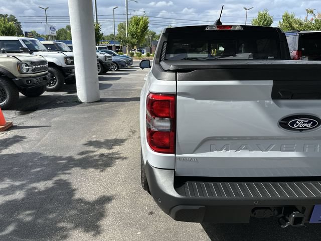 Certified 2026 Ford Maverick Lariat w/ Black Appearance Package AWD/4WD image 25