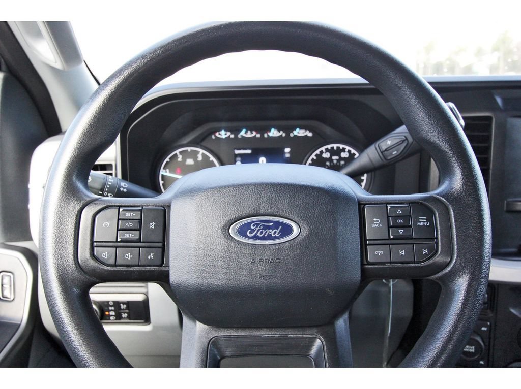 Certified 2025 Ford F350 XLT w/ FX4 Off-Road Package AWD/4WD image 15