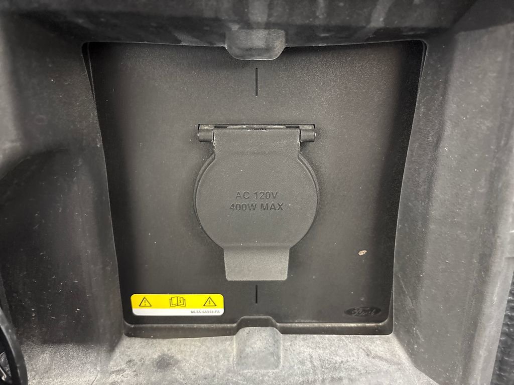 Certified 2022 Ford F150 XLT w/ Equipment Group 301A Mid image 30