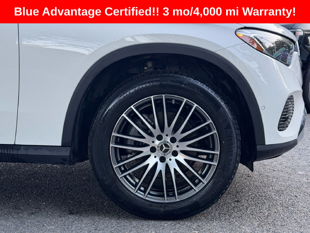 Used 2024 Mercedes-Benz GLC 300 4MATIC image 5