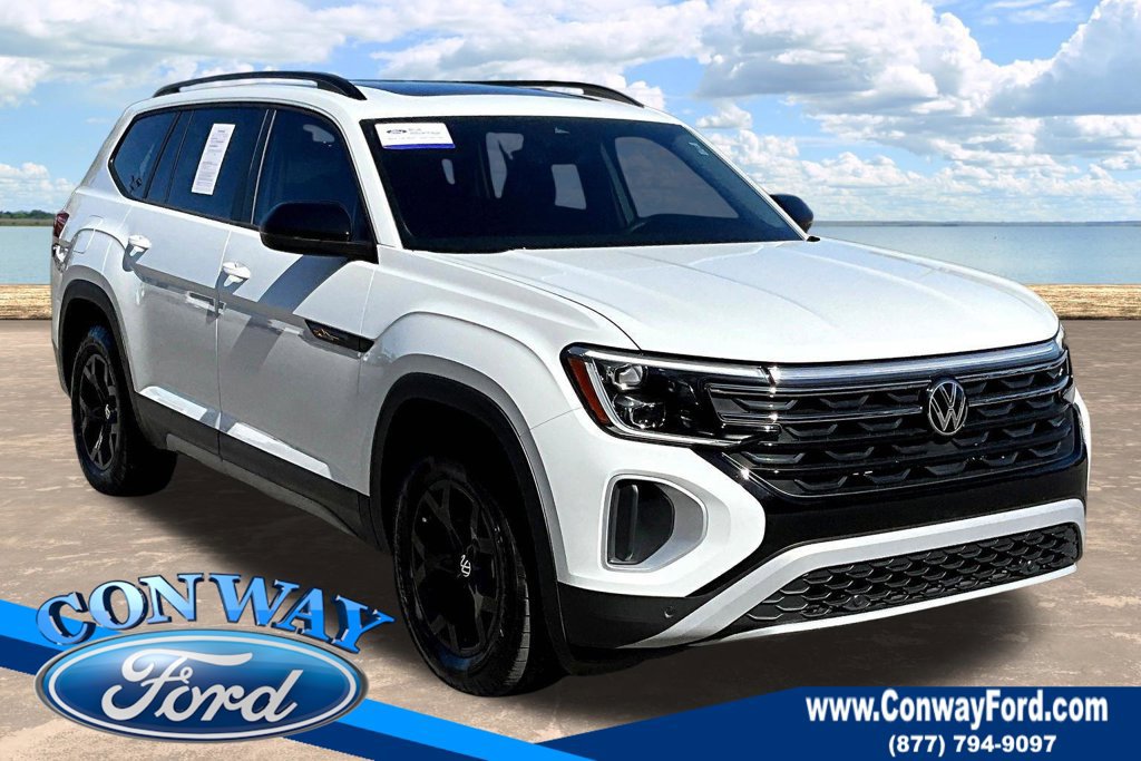 Used 2024 Volkswagen Atlas Peak Edition SE