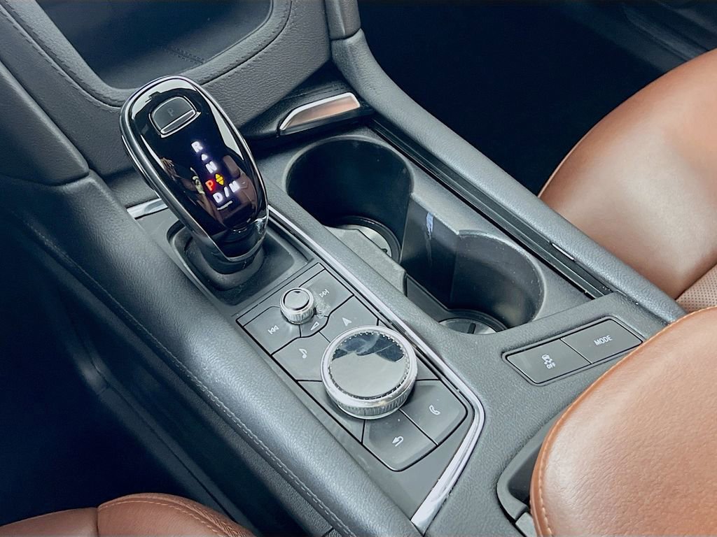 Used 2021 Cadillac XT5 Sportv w/ LPO, Floor Liner Package AWD/4WD image 22