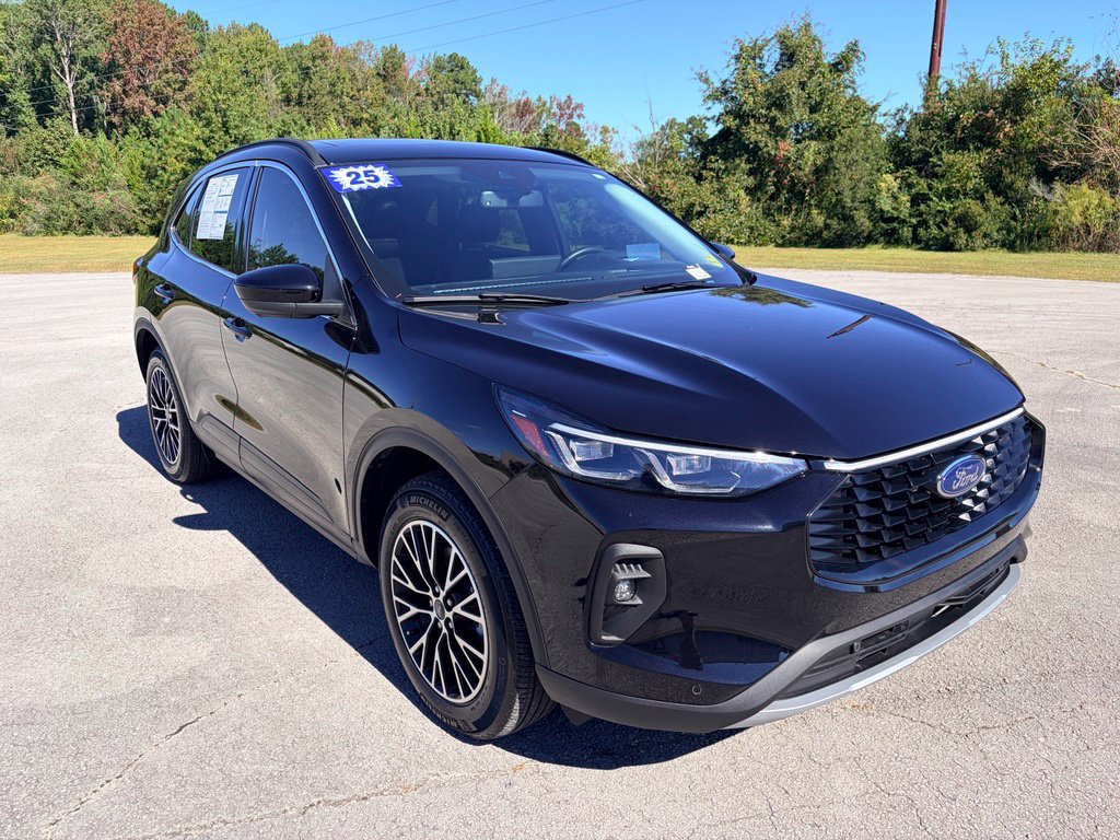 Certified 2025 Ford Escape SE w/ PHEV Premium Package