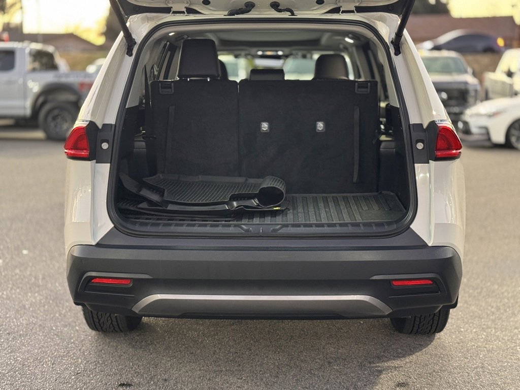 Used 2024 Toyota Grand Highlander Platinum image 12