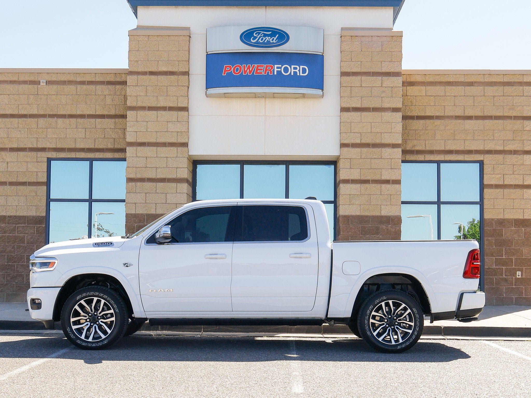 Used 2026 RAM 1500 Limited w/ Bed Utility Group AWD/4WD image 9