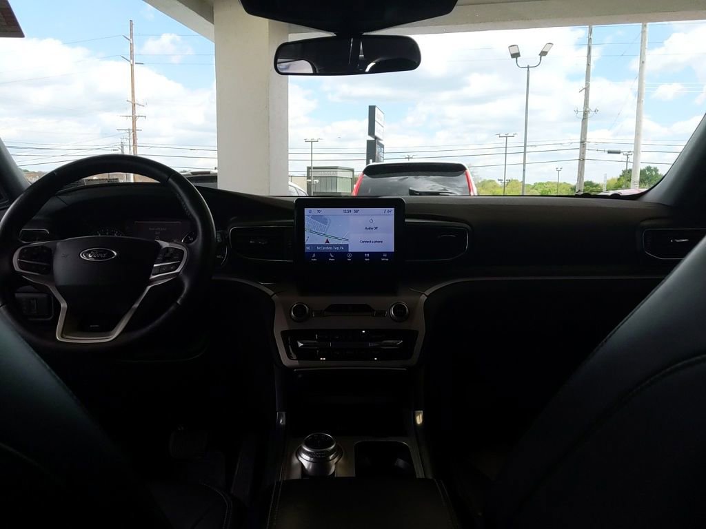 Certified 2023 Ford Explorer XLT w/ Equipment Group 202A AWD/4WD image 17