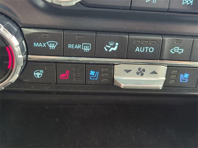 Certified 2022 Ford F150 Lariat w/ Equipment Group 502A High image 22