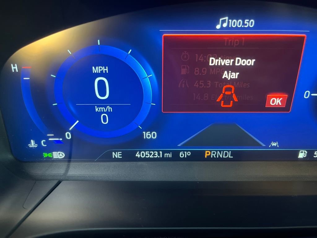 Certified 2022 Ford Escape Titanium image 23