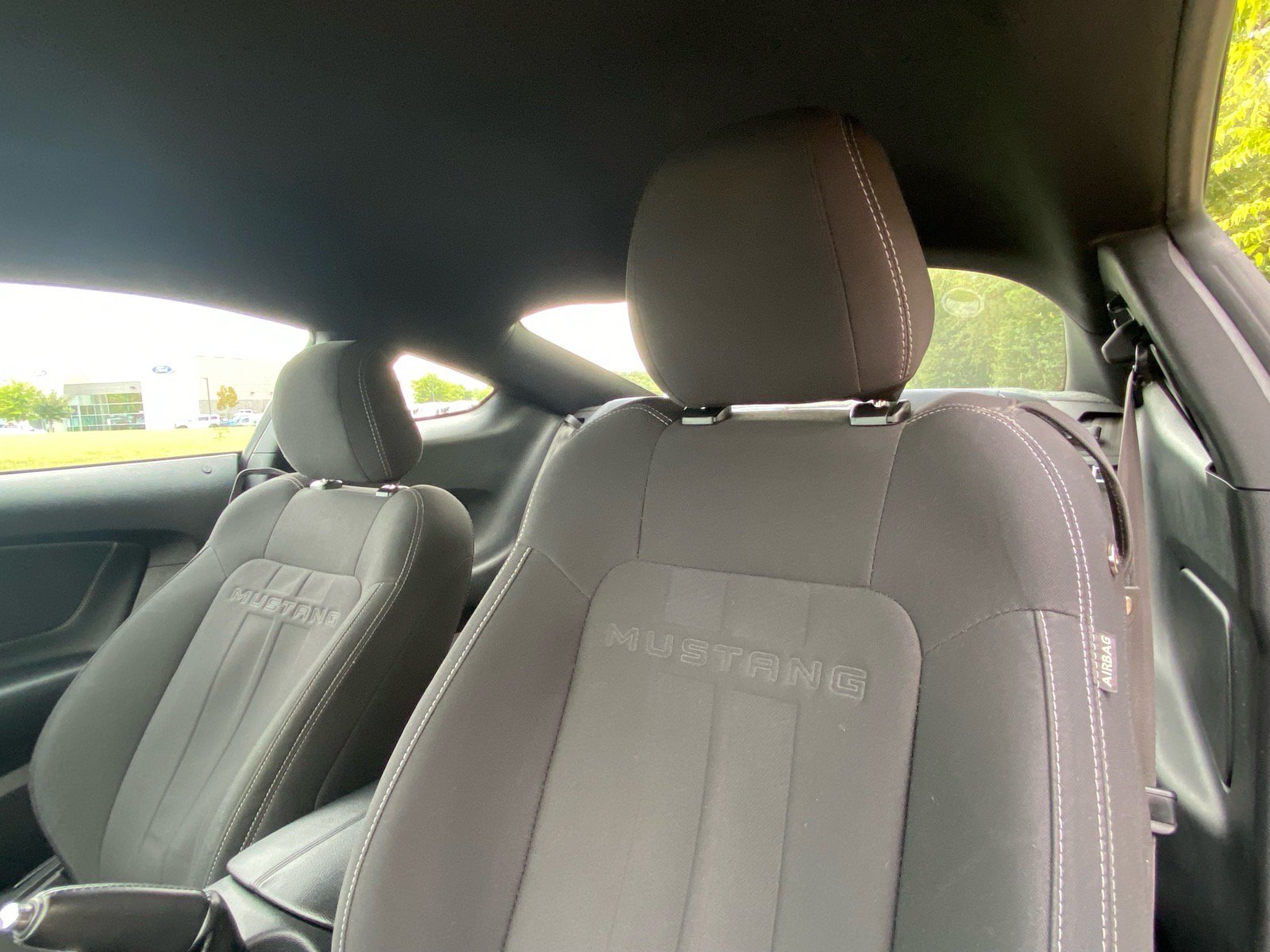 Certified 2022 Ford Mustang Coupe RWD image 11