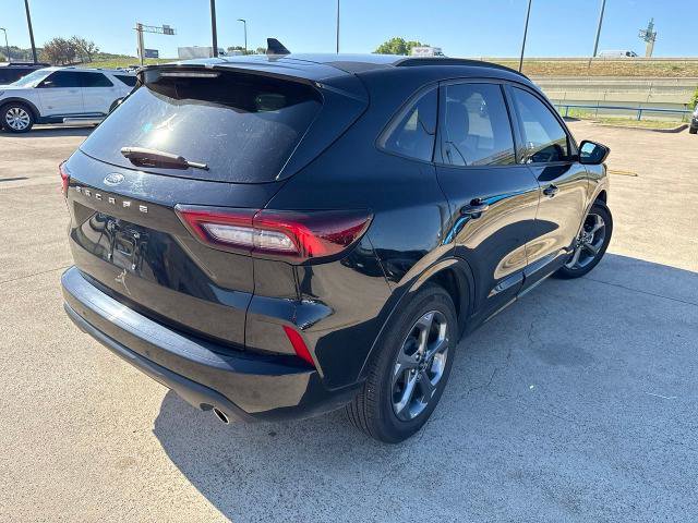Certified 2024 Ford Escape ST-Line w/ Tech Pack #1 FWD image 11