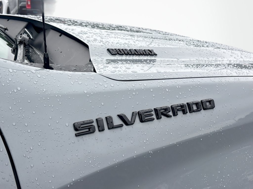 Used 2024 Chevrolet Silverado 1500 RST w/ Protection Package AWD/4WD image 12