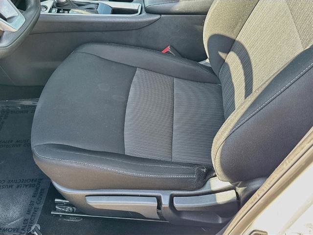 Used 2024 Nissan Sentra SV FWD image 16