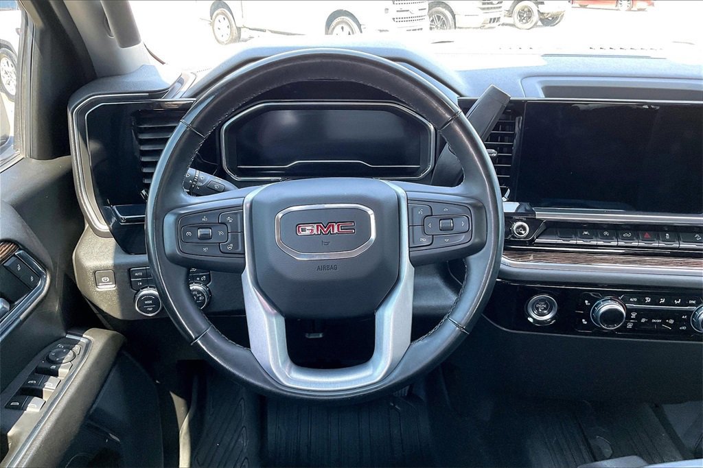 Used 2023 GMC Sierra 1500 Elevation image 8