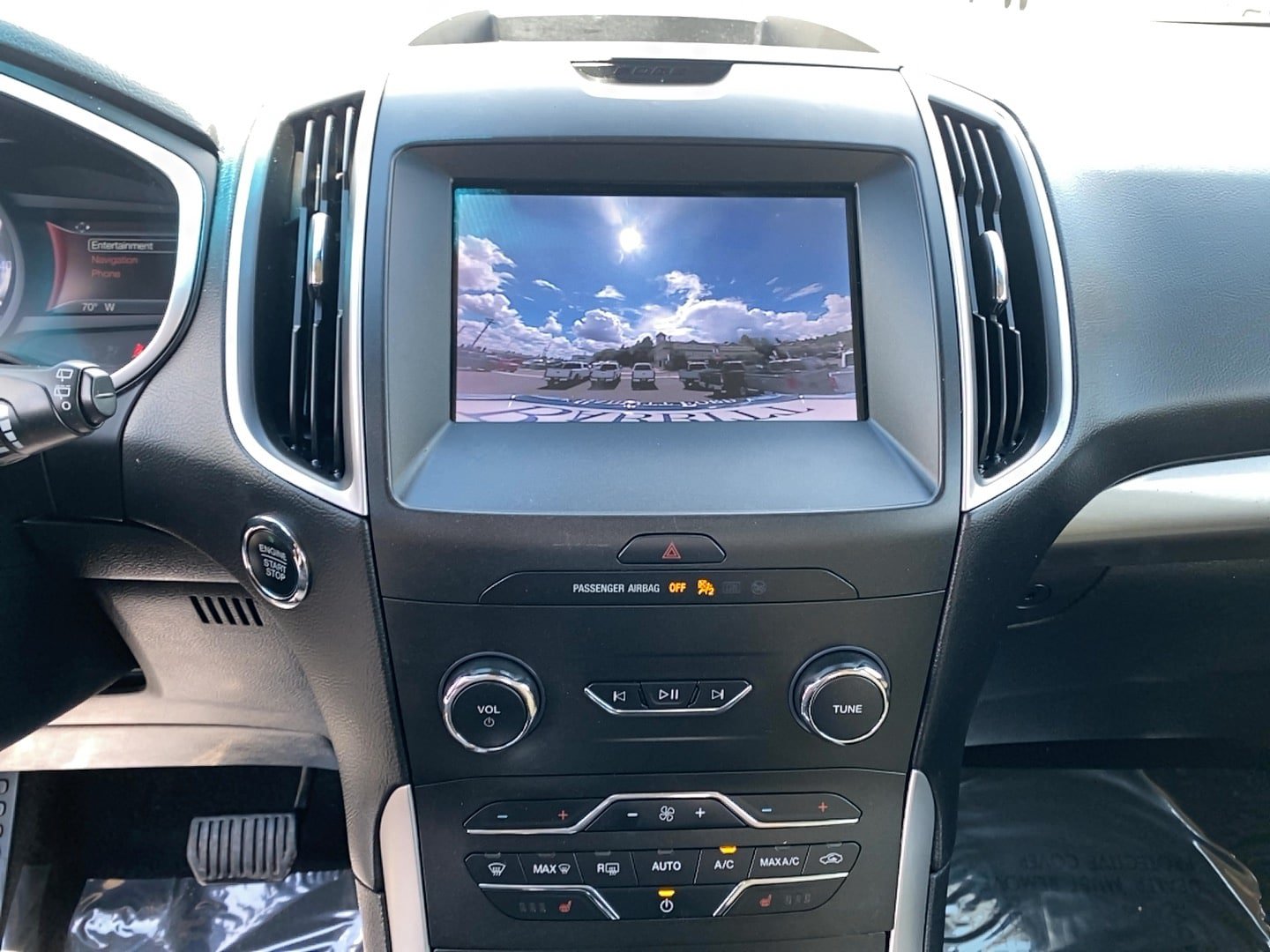 Certified 2020 Ford Edge SEL FWD image 16