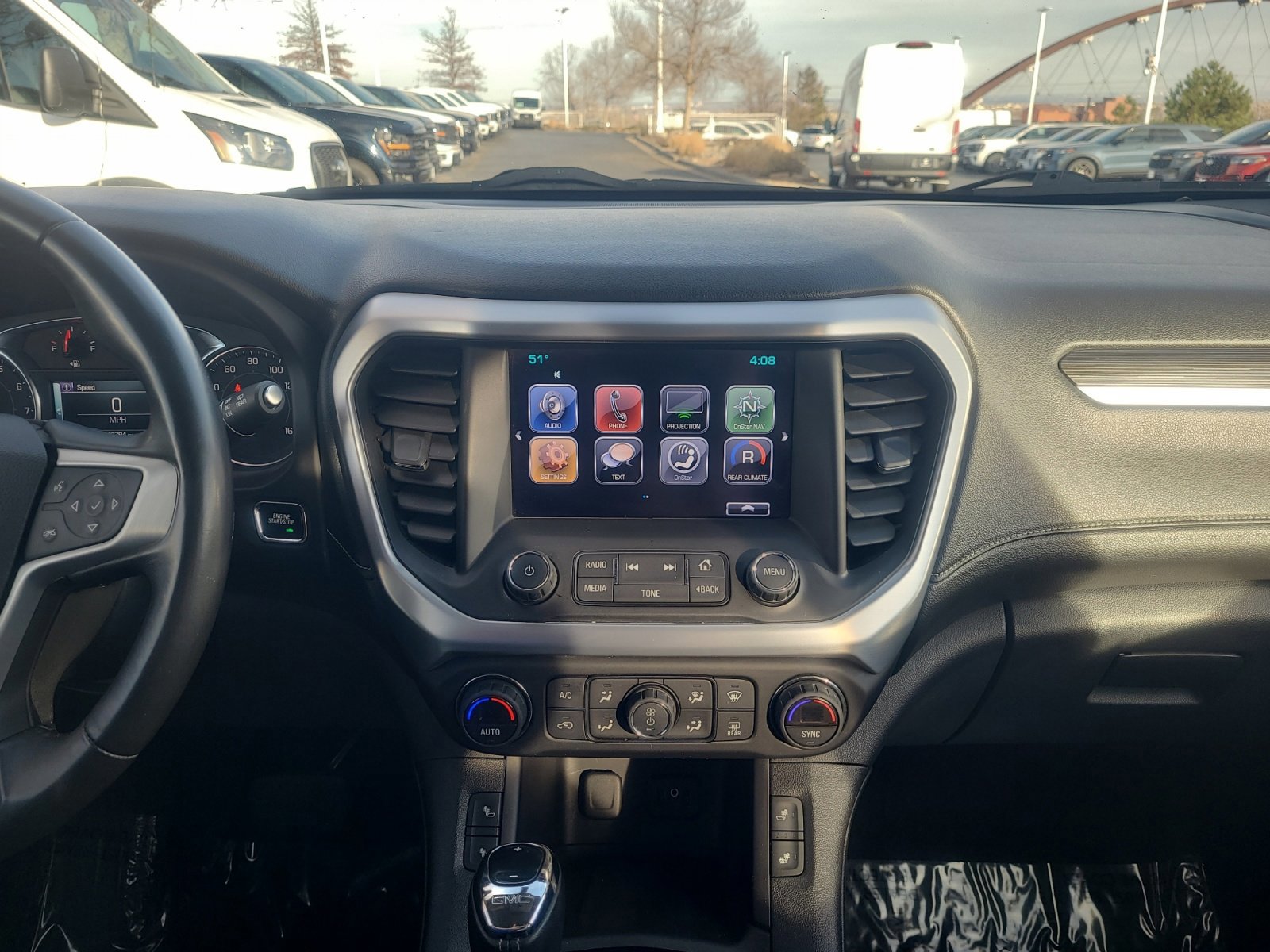 Used 2017 GMC Acadia SLT image 12