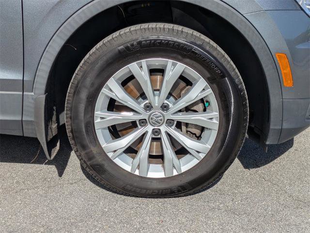 Used 2018 Volkswagen Tiguan SE image 10