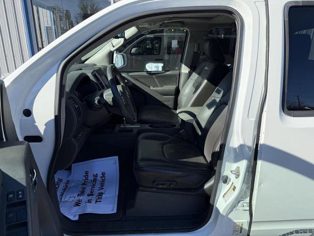 Used 2019 Nissan Frontier PRO-4X w/ Pro-4x Luxury Package image 12