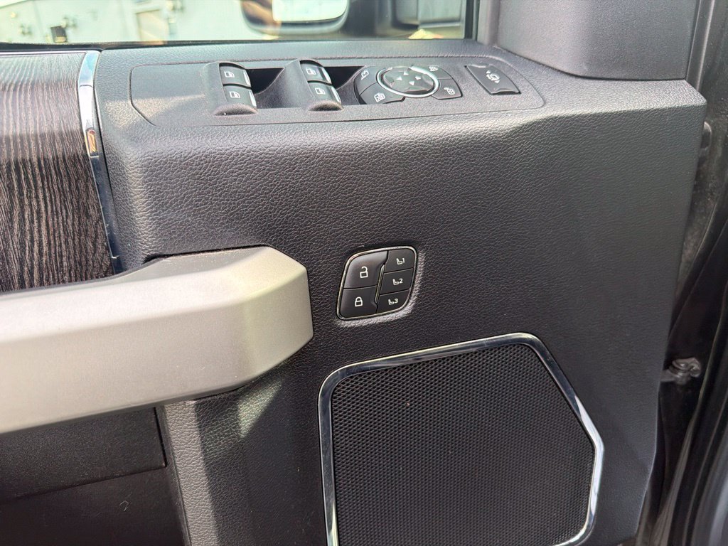 Certified 2021 Ford F250 Lariat AWD/4WD image 24