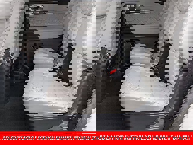 Certified 2025 Ford Explorer Platinum w/ Ultimate Package image 24