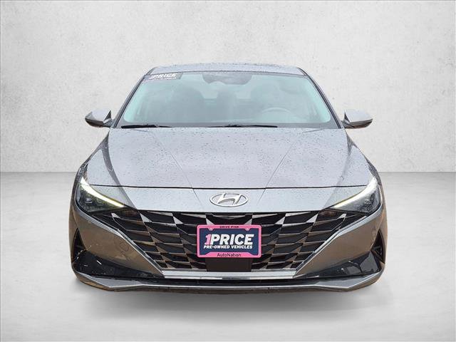 Used 2023 Hyundai Elantra Limited FWD image 2