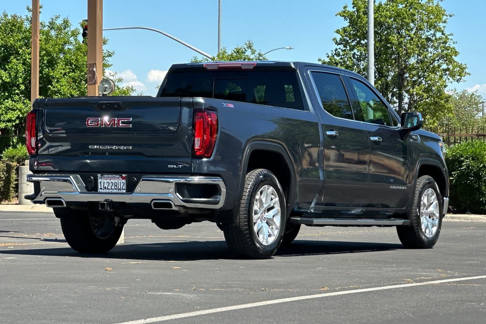 Used 2019 GMC Sierra 1500 SLT w/ SLT Premium Plus Package image 5