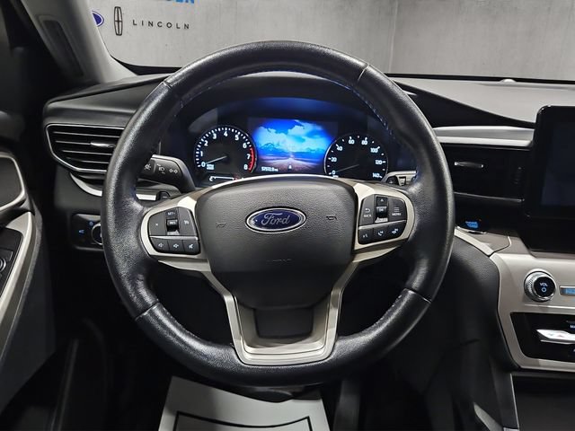 Certified 2020 Ford Explorer XLT w/ Equipment Group 202A AWD/4WD image 15
