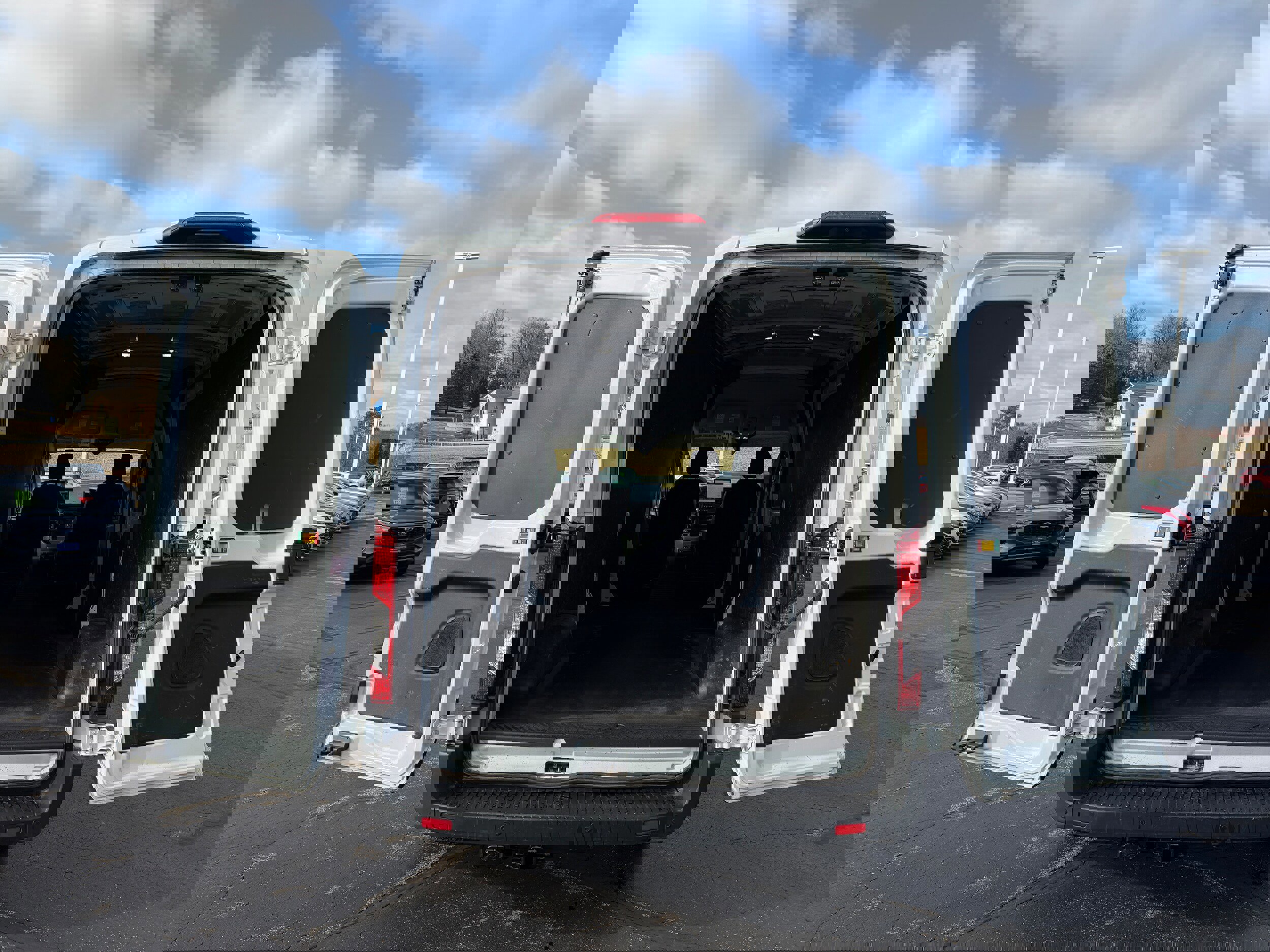 Certified 2022 Ford Transit 250 Medium Roof AWD w/ Load Area Protection Package image 23