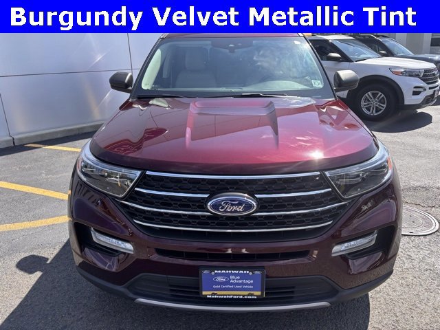 Certified 2022 Ford Explorer XLT w/ Equipment Group 202A image 9
