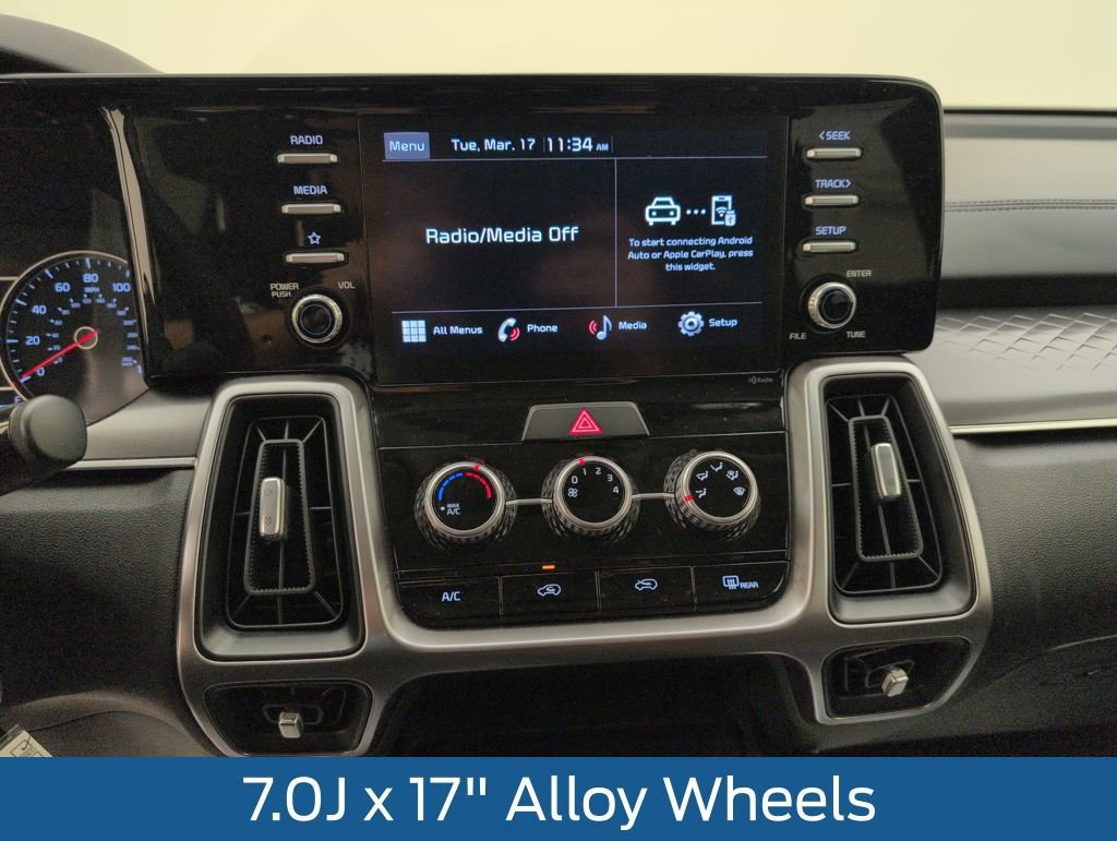 Used 2023 Kia Sorento LX image 29