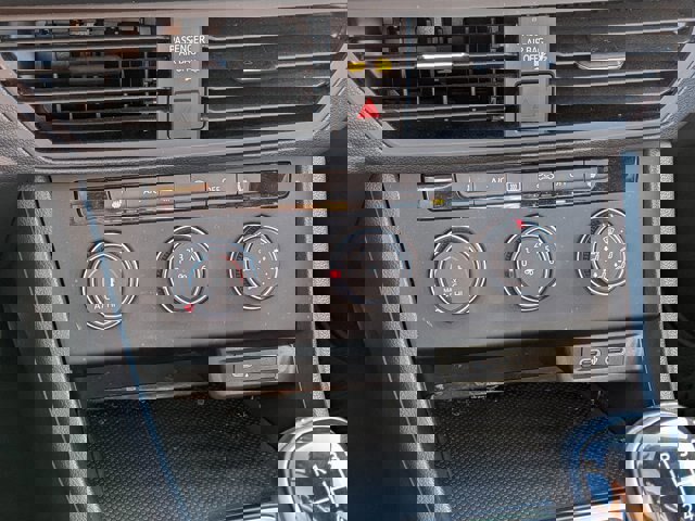 Used 2024 Volkswagen Jetta Sport image 22