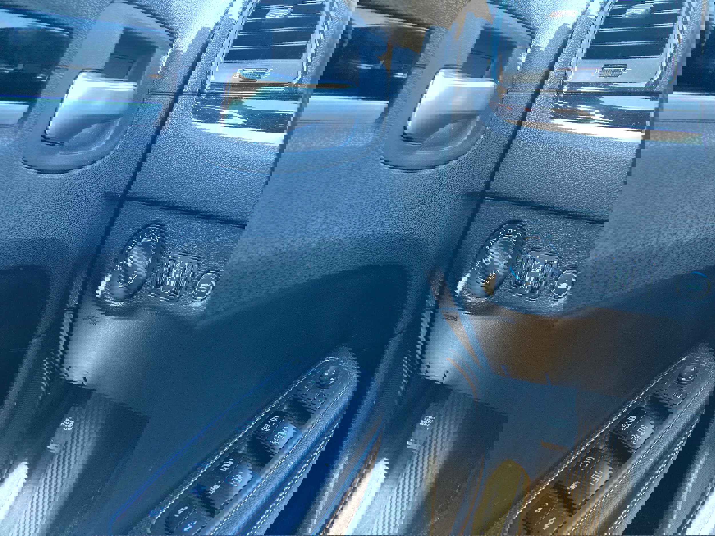 Used 2018 Chrysler 300 S image 21