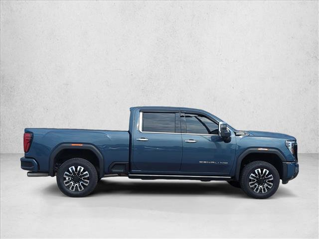Used 2026 GMC Sierra 2500 Denali Ultimate AWD/4WD image 4