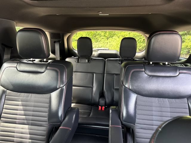 Certified 2025 Ford Explorer ST-Line AWD/4WD image 36