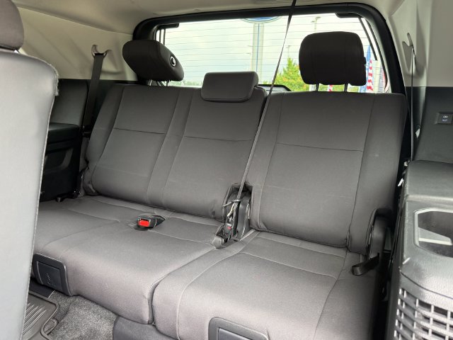 Used 2024 Toyota Sequoia SR5 AWD/4WD image 10