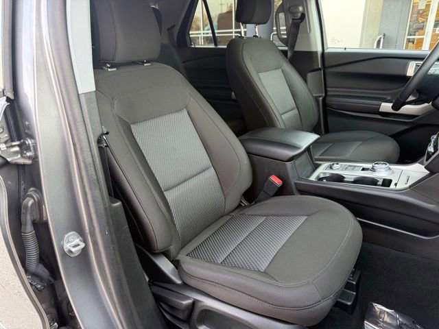 Certified 2023 Ford Explorer XLT image 28