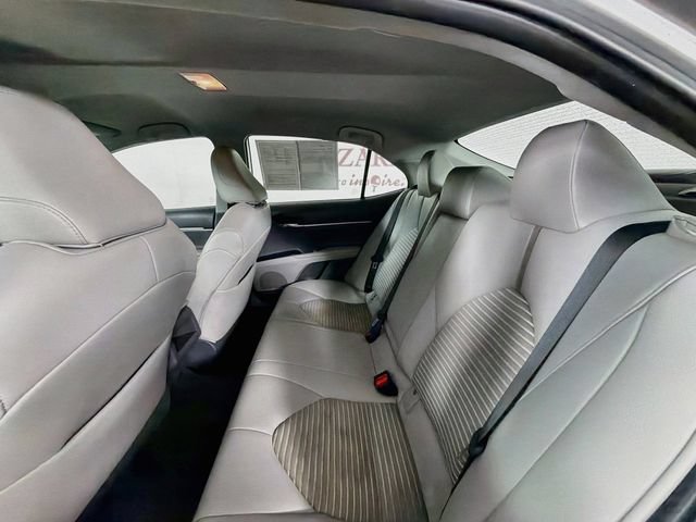 Used 2019 Toyota Camry SE FWD image 26
