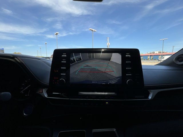 Used 2023 Toyota Sienna XSE w/ XSE Plus Package FWD image 25