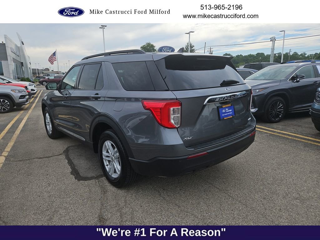 Certified 2023 Ford Explorer XLT AWD/4WD image 3