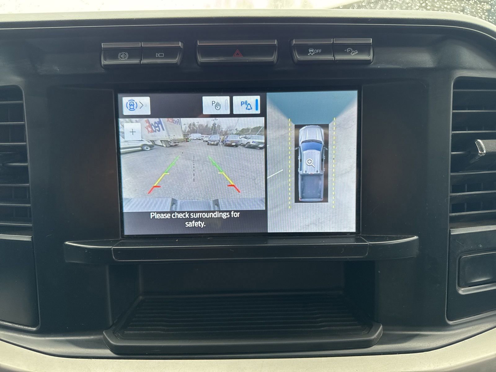 Certified 2024 Ford F350 XLT w/ 360-Degree Camera Package image 19