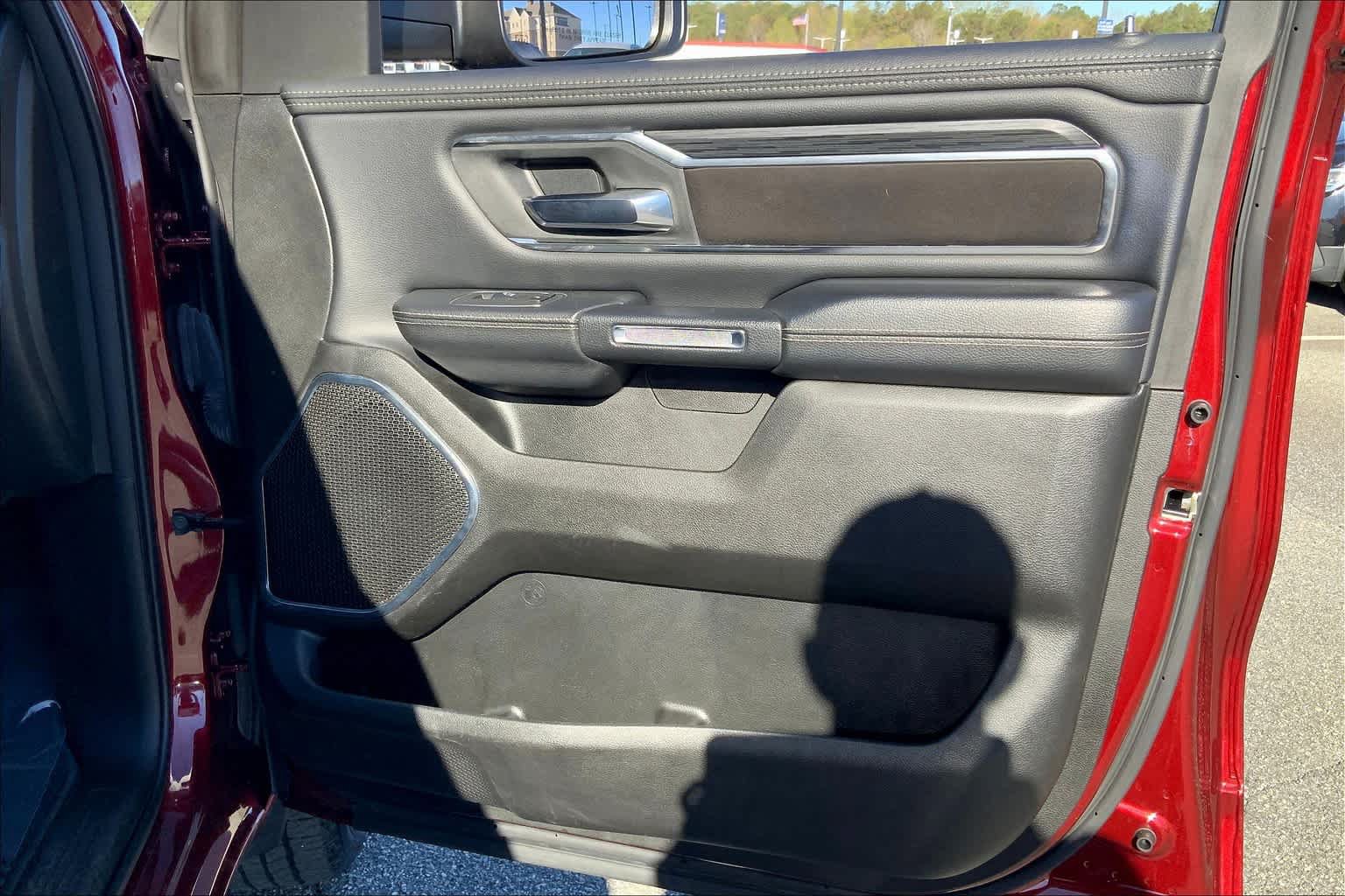 Used 2024 RAM 1500 Laramie RWD image 22