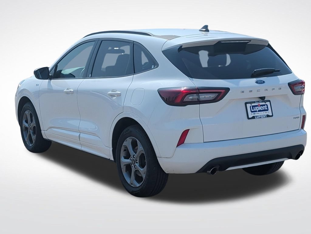 Certified 2023 Ford Escape ST-Line AWD/4WD image 4