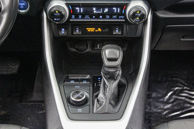 Used 2021 Toyota RAV4 XLE w/ Convenience Package AWD/4WD image 21