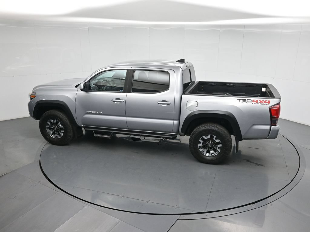 Used 2019 Toyota Tacoma TRD Off-Road w/ Technology Package AWD/4WD image 42