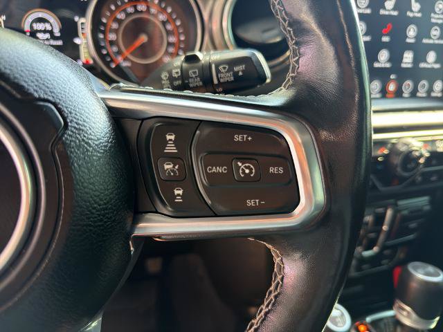 Used 2021 Jeep Wrangler Unlimited Sahara AWD/4WD image 25