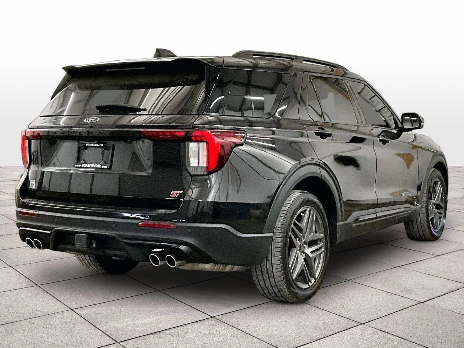 Certified 2025 Ford Explorer ST AWD/4WD image 11