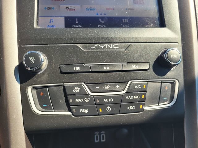 Certified 2020 Ford Fusion SE image 23