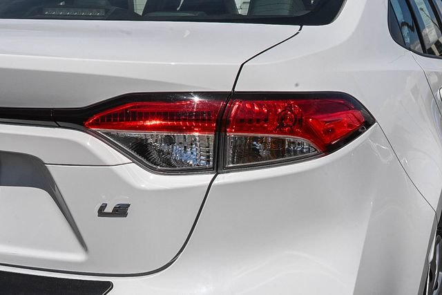 Used 2022 Toyota Corolla LE FWD image 10
