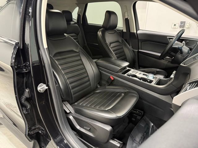 Certified 2023 Ford Edge SEL image 35