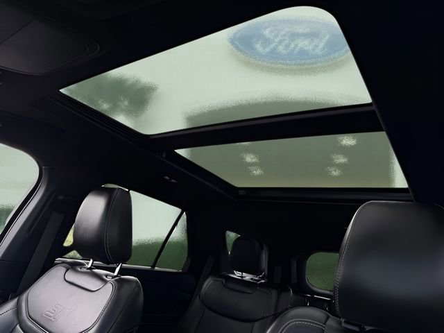 Certified 2022 Ford Explorer ST w/ Equipment Group 401A image 21