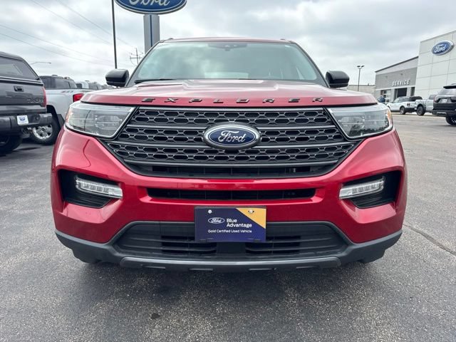 Certified 2024 Ford Explorer XLT w/ Equipment Group 202A AWD/4WD image 2